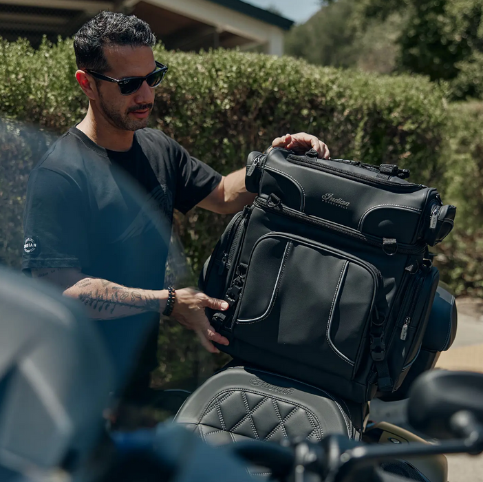 Indian Motorcycle Spirit Lake Wheeled Touring Bag