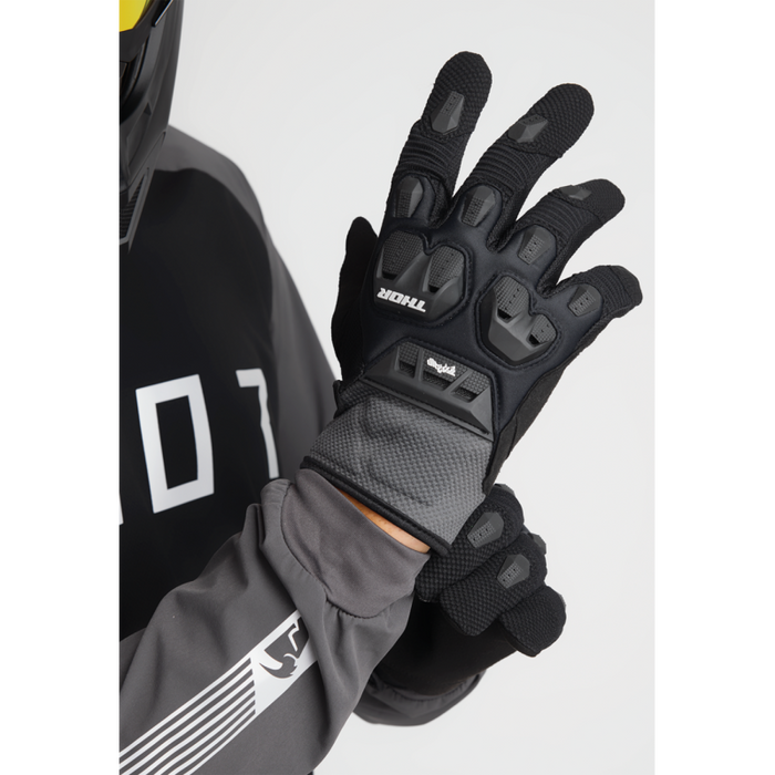 Thor Terrain Glove - Black