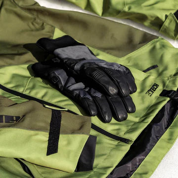 Stoke Gloves - Black